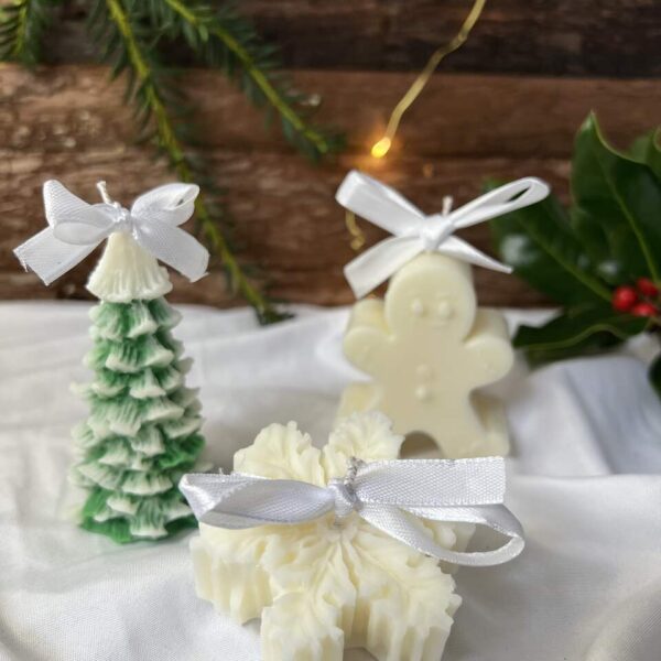 Christmas Pillar Candles (Set of 3)